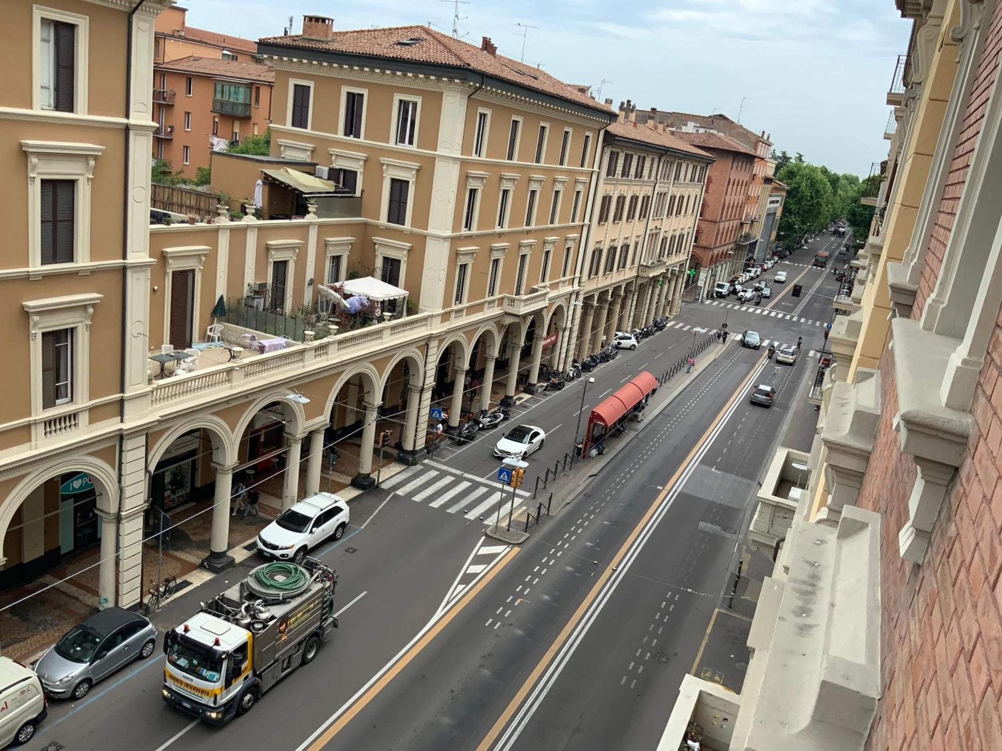 Domus Dotta City Center Bologna Exterior foto